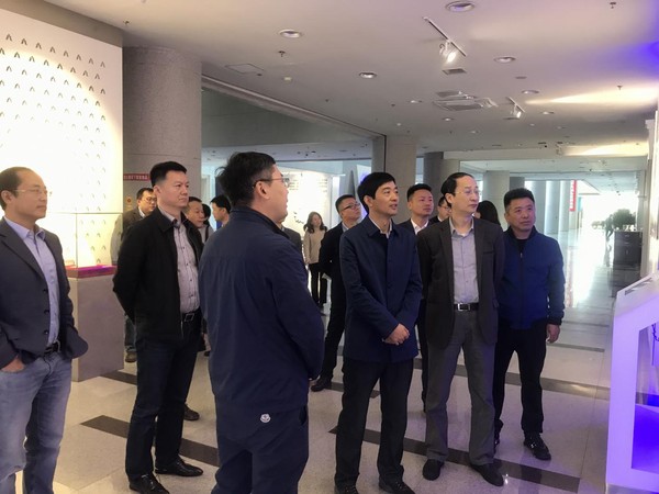 霍绍斌率队赴浙江清华长三角研究院考察2.png